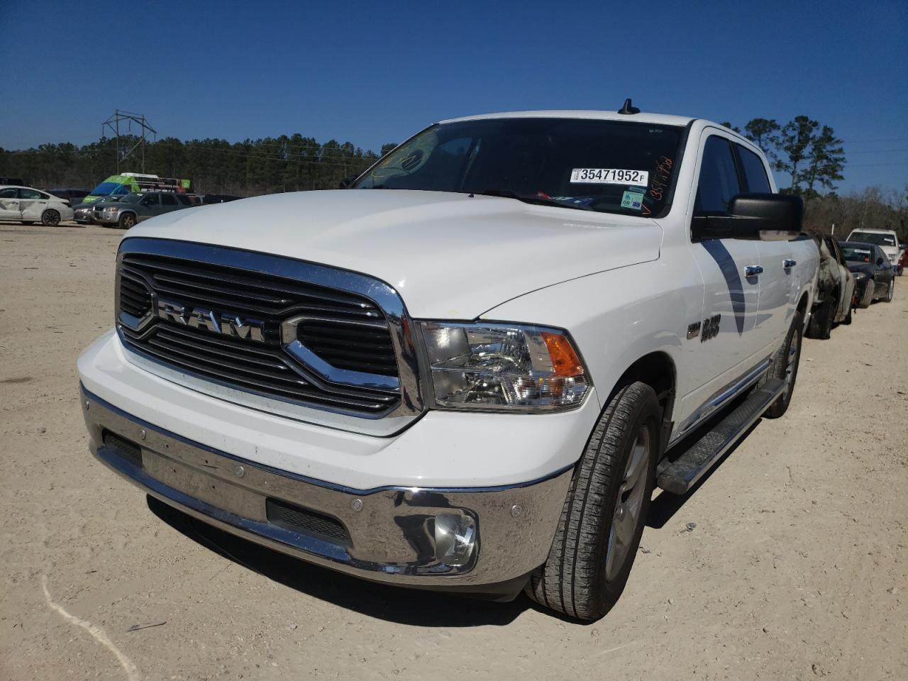 Photo 2 from auction – 2017 RAM 1500 SLT with VIN 3C6RR6LT2HG563684