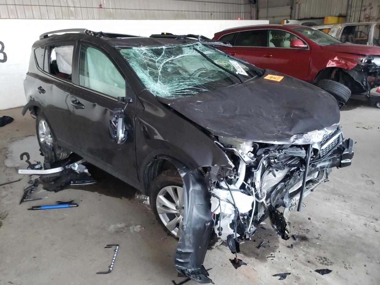 TOYOTA RAV4 LIMIT 2015 with VIN 2T3DFREV2FW366152 - Photo from auction