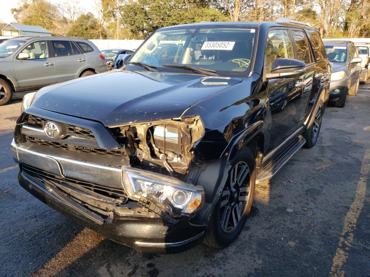 Photo 2 from auction – 2015 TOYOTA 4RUNNER SR with VIN JTEZU5JR8F5095162
