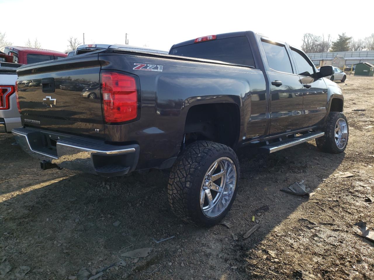 Photo 4 from auction – 2014 CHEVROLET SILVERADO with VIN 3GCUKREC3EG156037