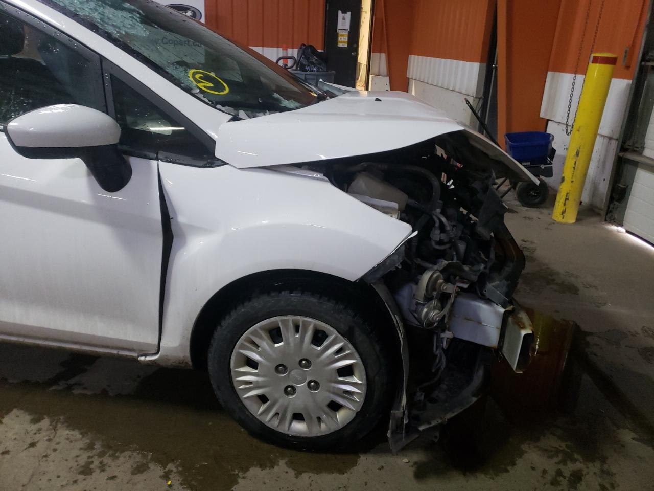 Photo 9 from auction – 2014 FORD FIESTA S with VIN 3FADP4TJ0EM208754