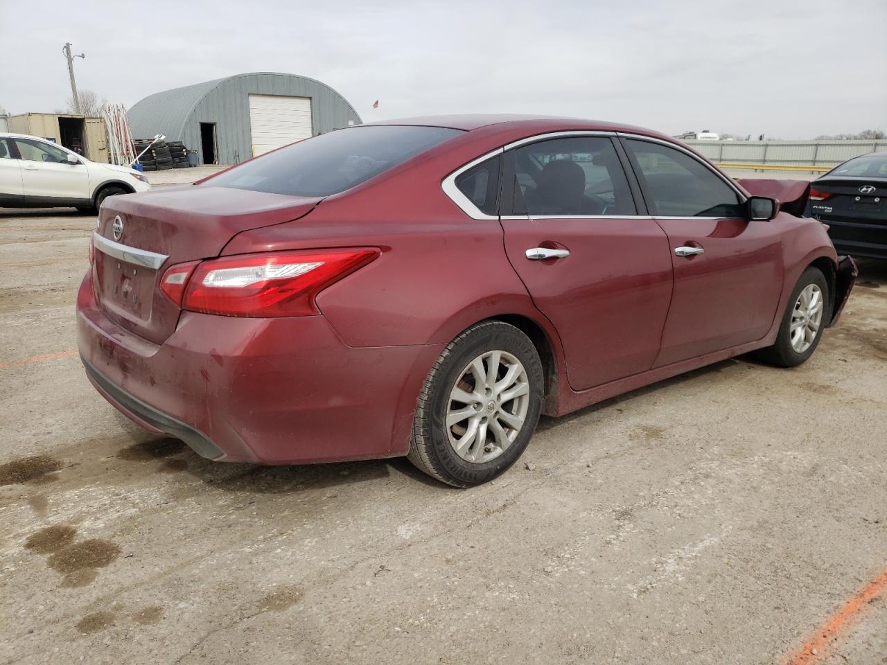 Photo 4 from auction – 2016 NISSAN ALTIMA 2.5 with VIN 1N4AL3AP6GN330334