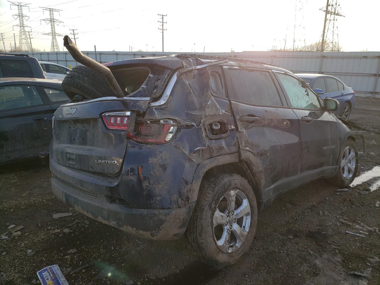 Photo 4 from auction – 2019 JEEP COMPASS LA with VIN 3C4NJCBB1KT663697
