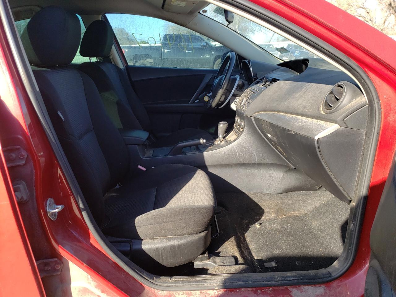 Photo 5 from auction – 2013 MAZDA 3 I with VIN JM1BL1V76D1719295