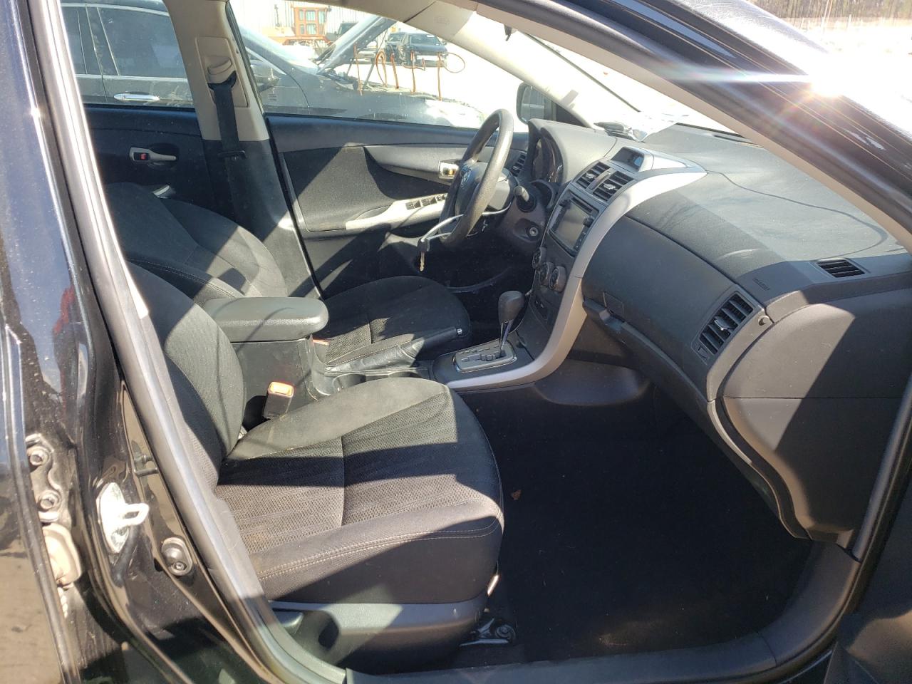 Photo 5 from auction – 2013 TOYOTA COROLLA BA with VIN 5YFBU4EE2DP193322