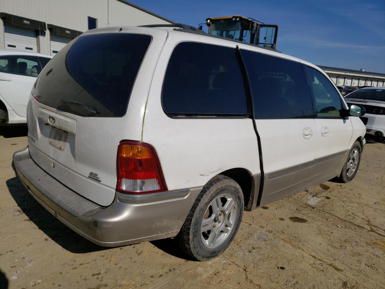 Photo 4 from auction – 2003 FORD WINDSTAR S with VIN 2FMZA53433BA94891