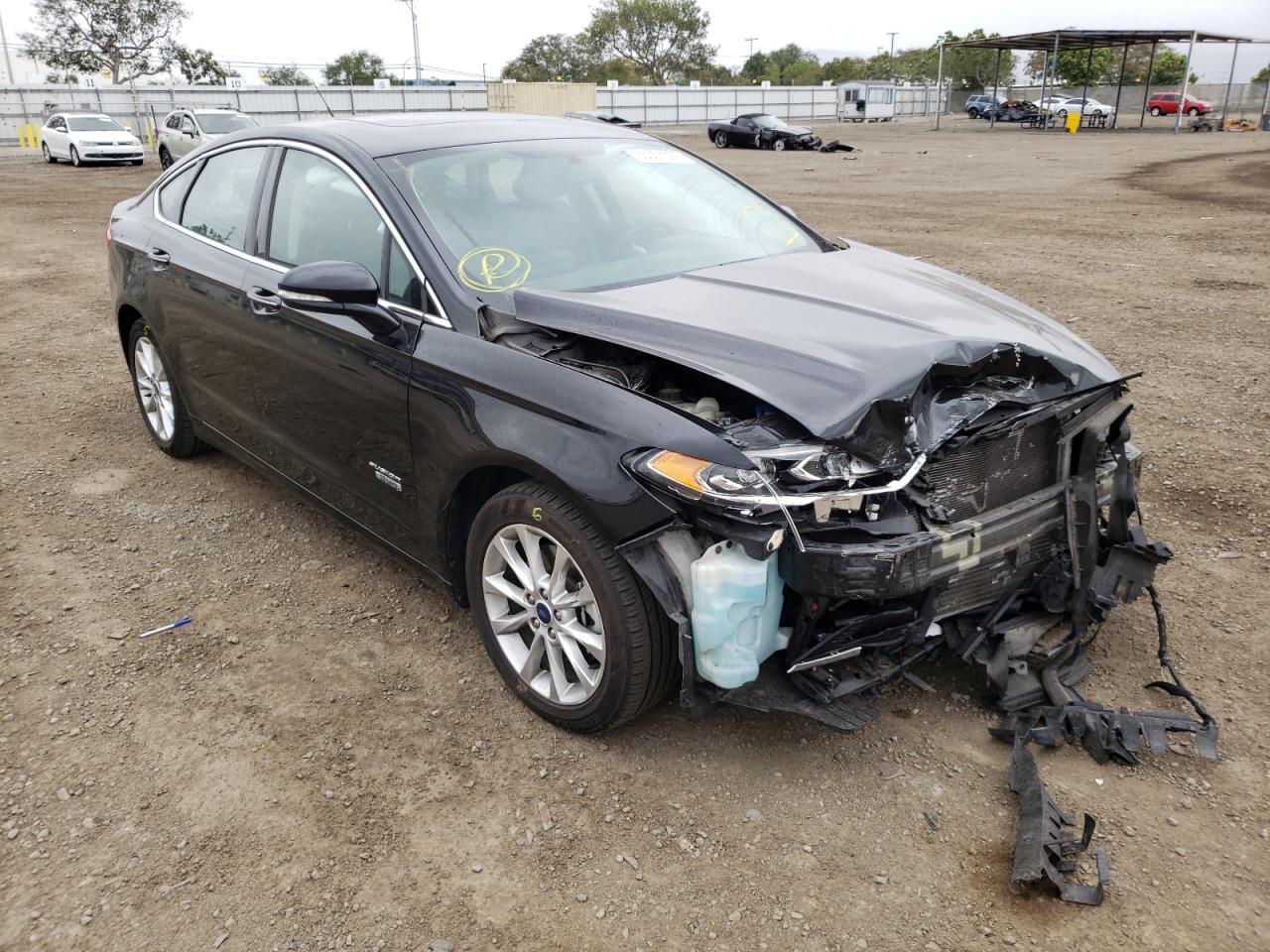 FORD FUSION SE 2017 with VIN 3FA6P0PU2HR122312 - Photo from auction