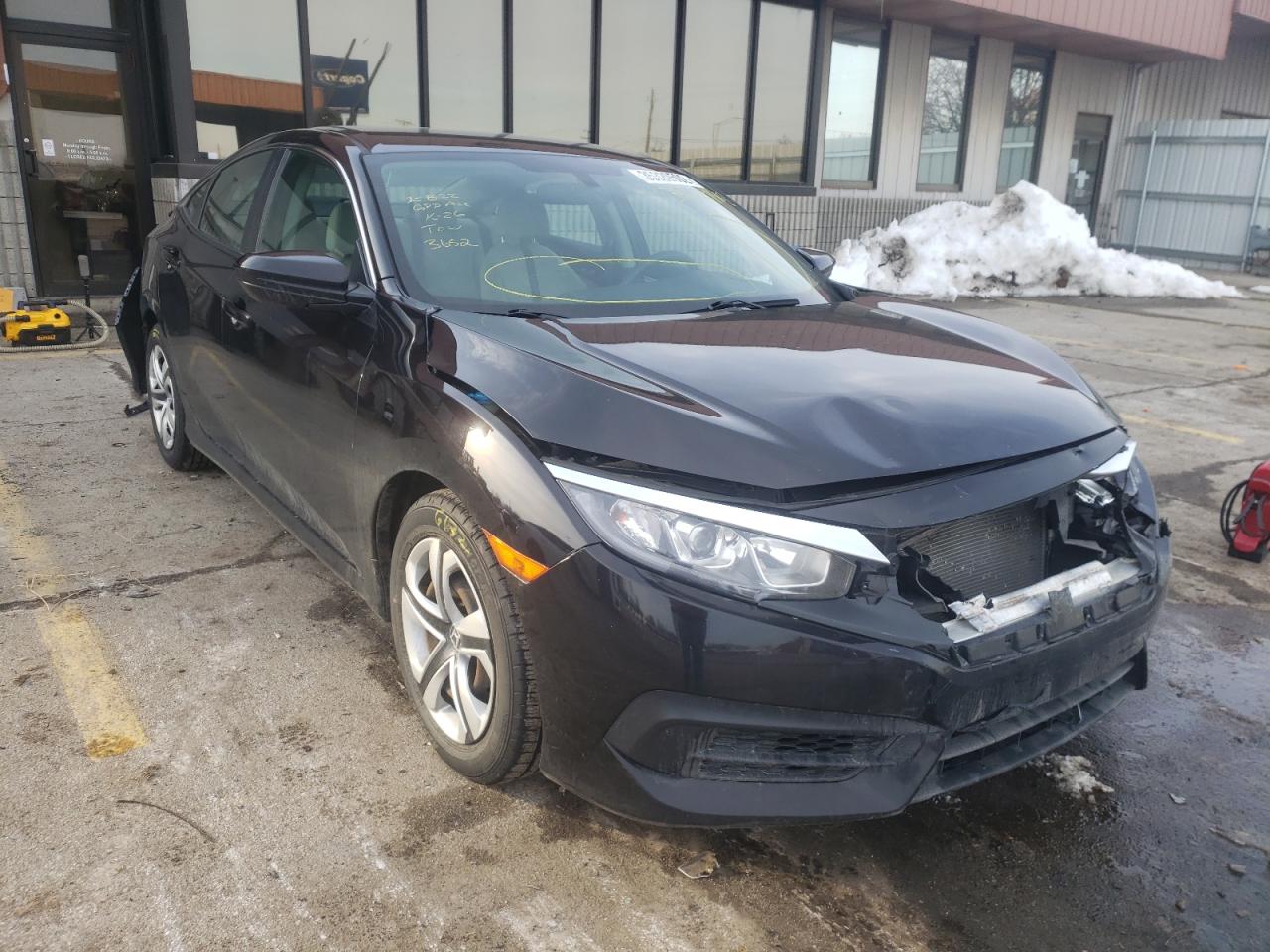 HONDA CIVIC LX 2017 with VIN 19XFC2F56HE029554 - Photo from auction