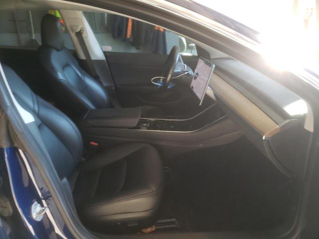 Photo 5 from auction – 2018 TESLA MODEL 3 with VIN 5YJ3E1EB8JF054776