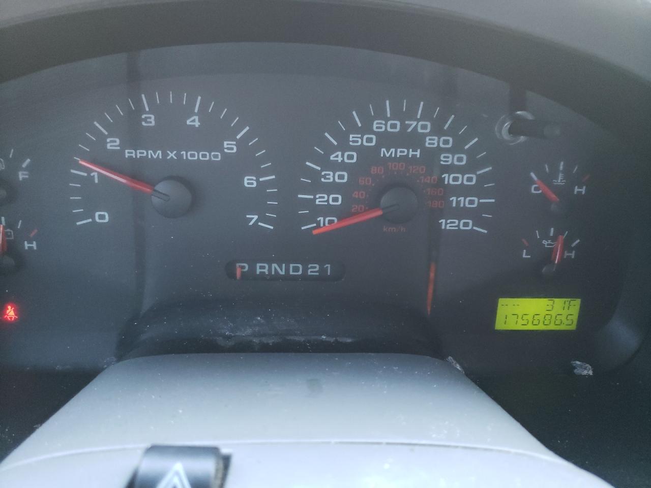 Photo 8 from auction – 2006 FORD F150 with VIN 1FTRF14526KB43031