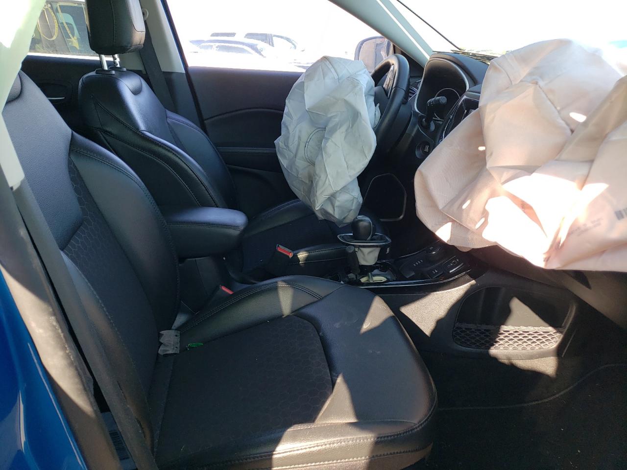 صورة رقم 5 من المزاد - 2020 JEEP COMPASS LA مع VIN 3C4NJDBB8LT132309