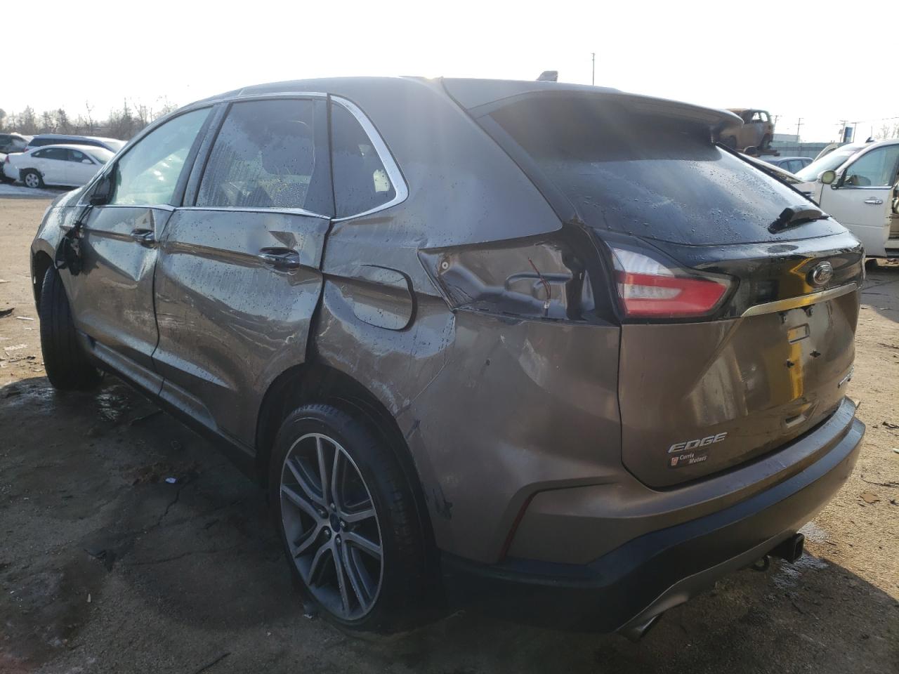 Photo 3 from auction – 2019 FORD EDGE TITAN with VIN 2FMPK4K96KBB79475