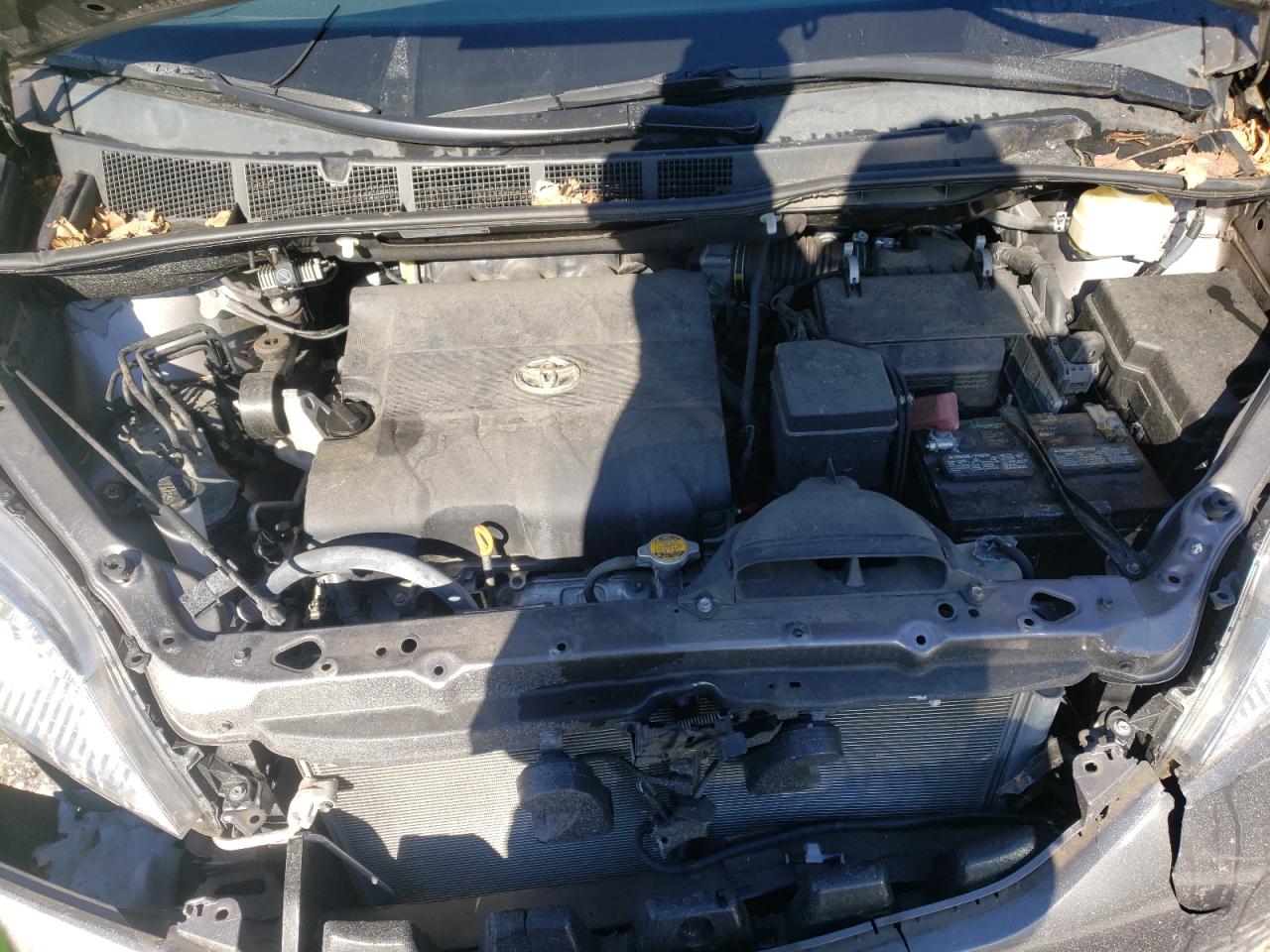 Photo 7 from auction – 2016 TOYOTA SIENNA LE with VIN 5TDKK3DC6GS717275