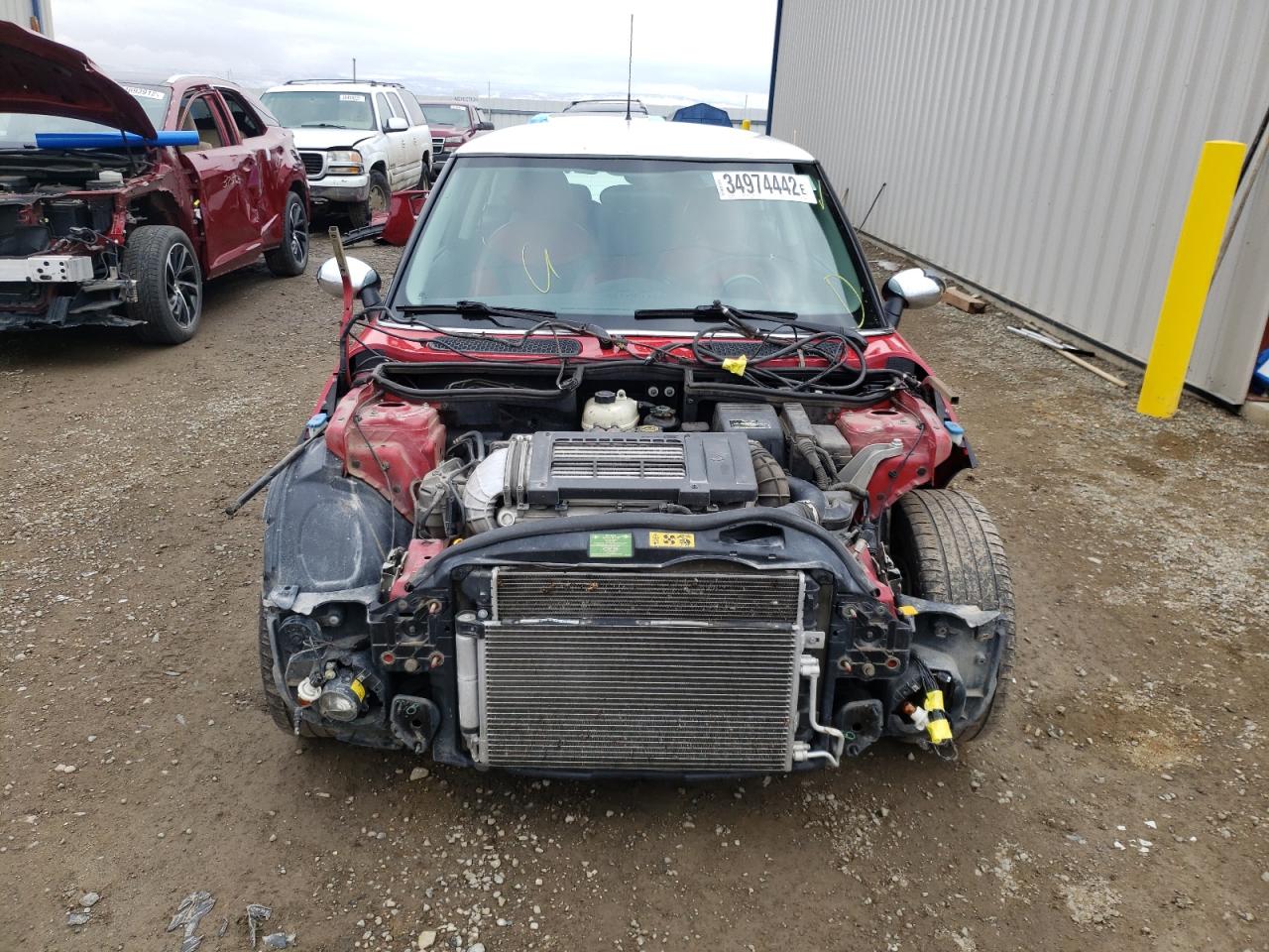 Photo 9 from auction – 2004 MINI COOPER S with VIN WMWRE33494TD86043