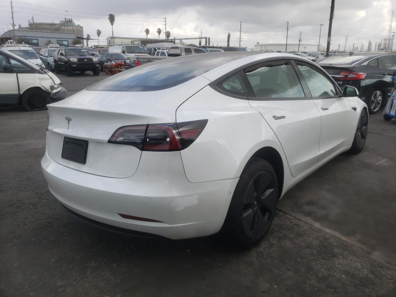 Photo 4 from auction – 2021 TESLA MODEL 3 with VIN 5YJ3E1EA4MF987554