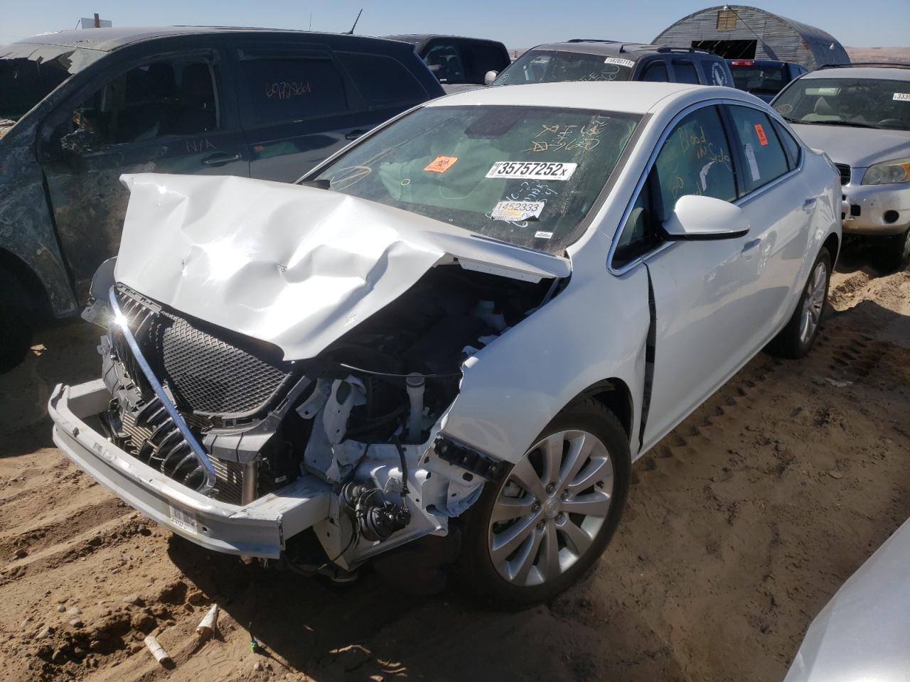 Photo 2 from auction – 2015 BUICK VERANO with VIN 1G4PP5SK0F4136566
