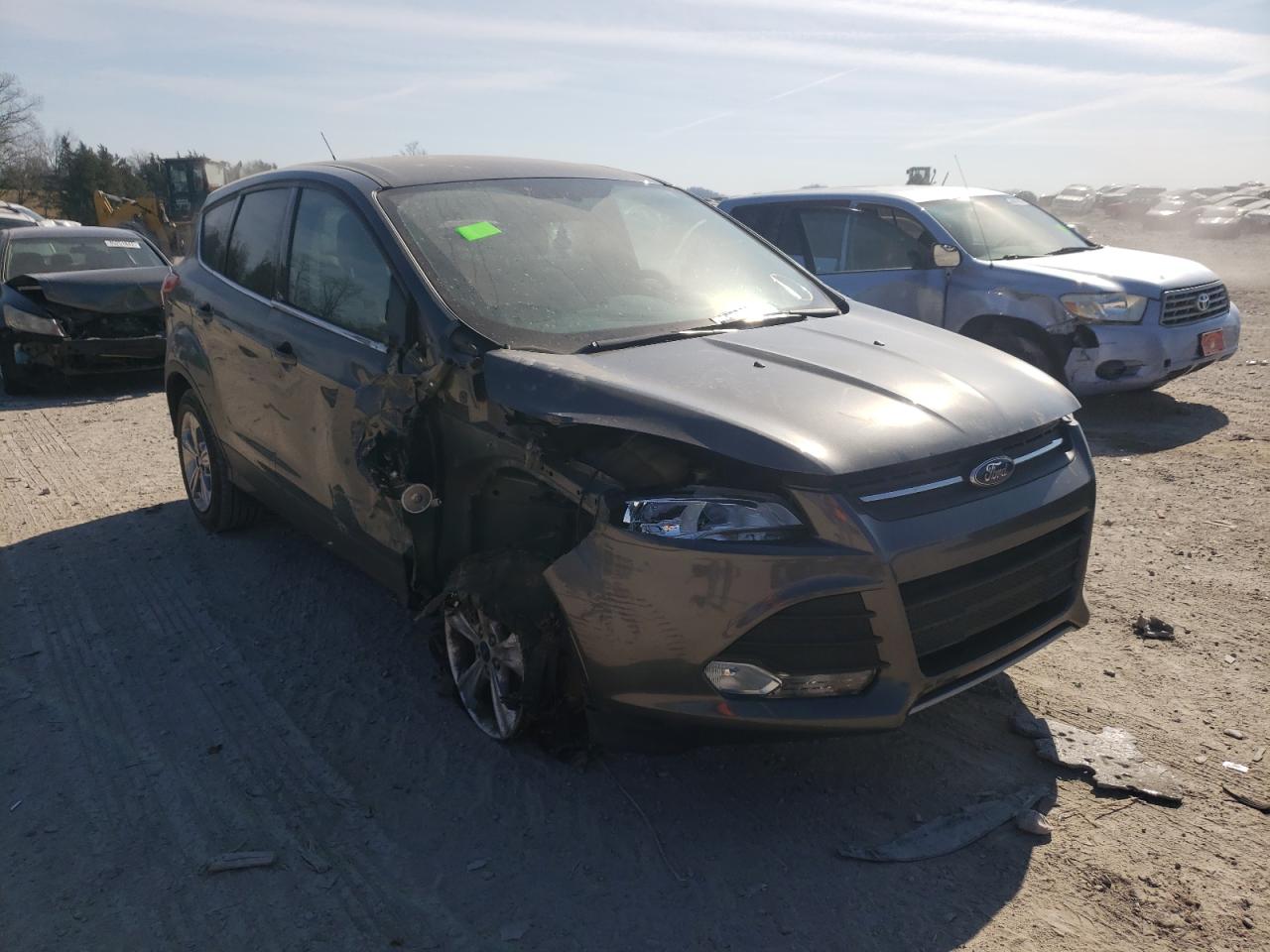 FORD ESCAPE SE 2015 with VIN 1FMCU0G99FUA53380 - Photo from auction