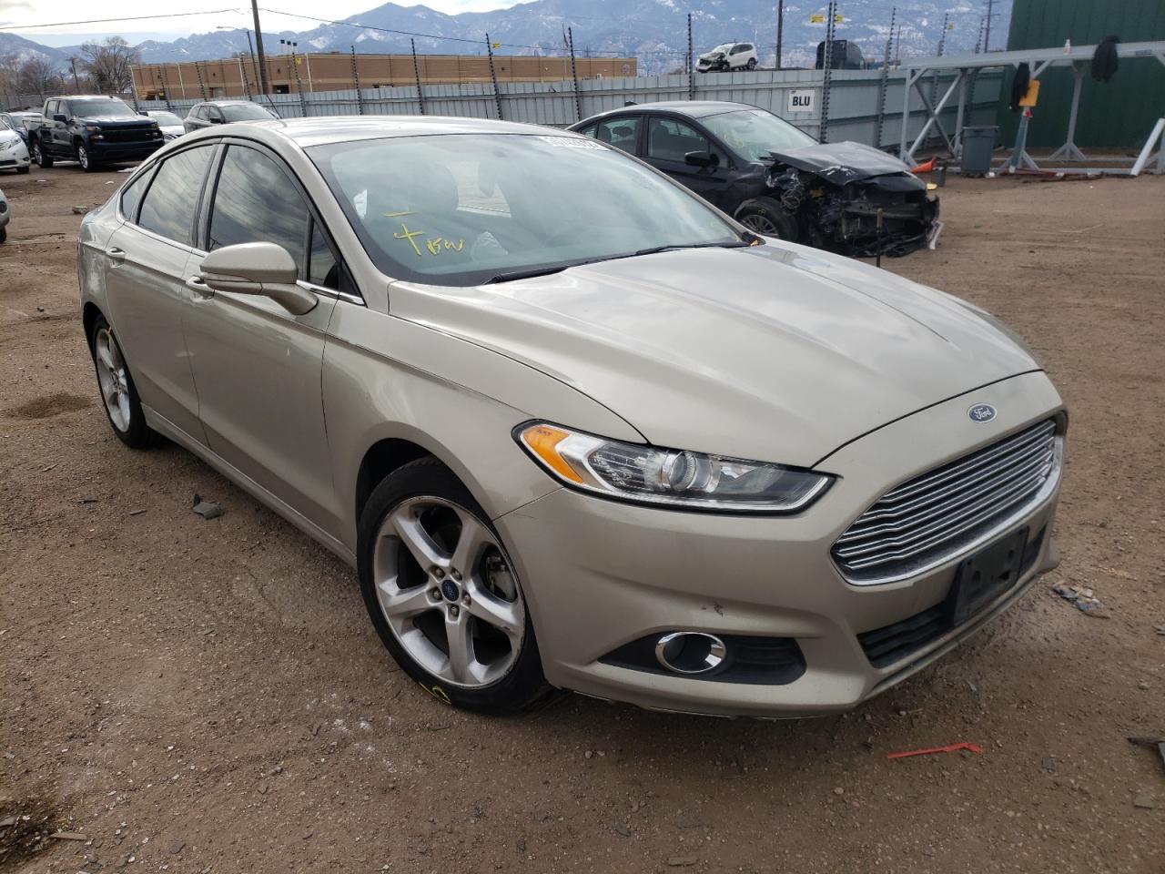 FORD FUSION SE 2015 with VIN 3FA6P0HD1FR264095 - Photo from auction