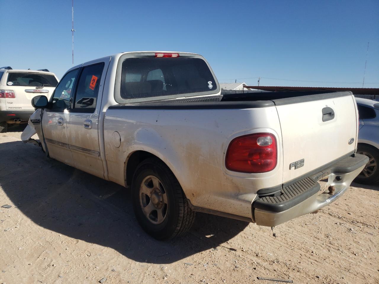 Photo 3 from auction – 2003 FORD F150 SUPER with VIN 1FTRW07613KB20205