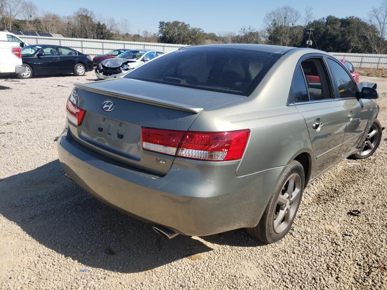 Photo 4 from auction – 2007 HYUNDAI SONATA SE with VIN 5NPEU46F07H218630