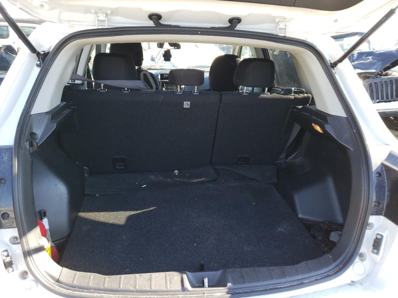 Photo 9 from auction – 2016 MITSUBISHI OUTLANDER with VIN JA4AR3AUXGZ023315