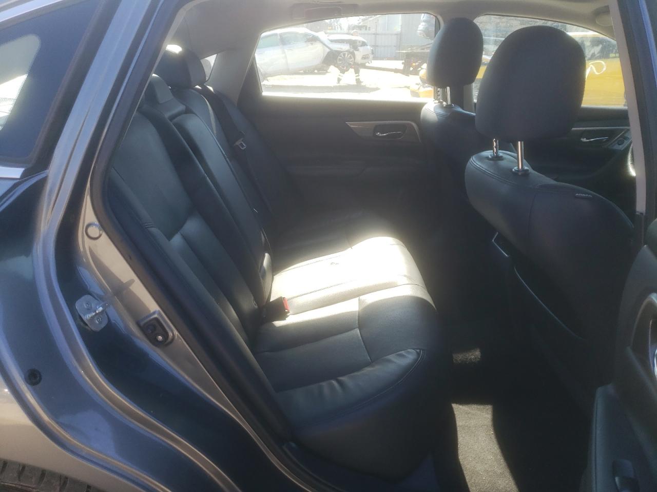 Photo 6 from auction – 2015 NISSAN ALTIMA 2.5 with VIN 1N4AL3AP1FC128673