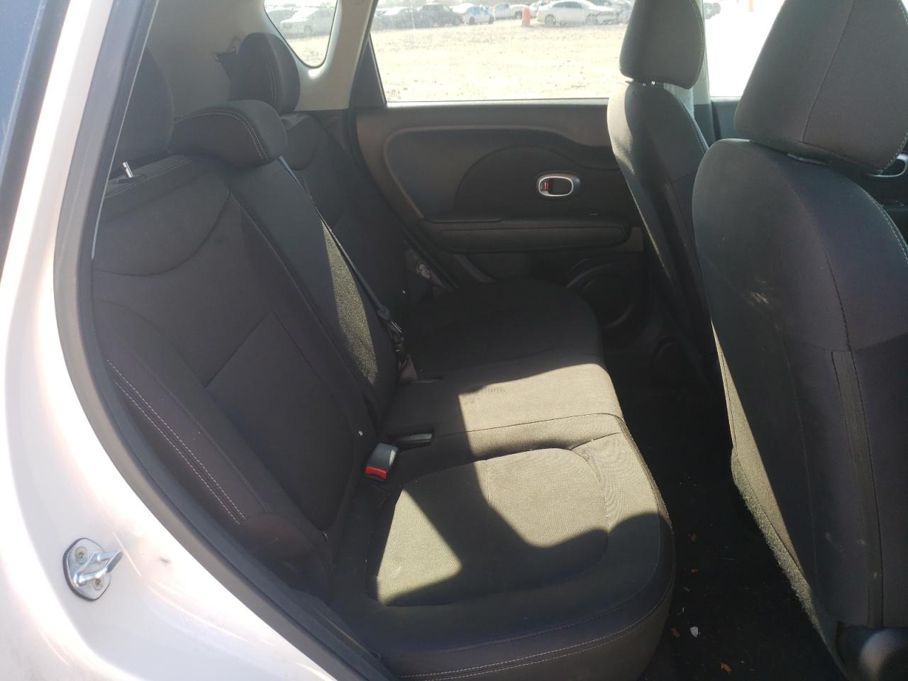 Photo 6 from auction – 2017 KIA SOUL with VIN KNDJN2A29H7501862