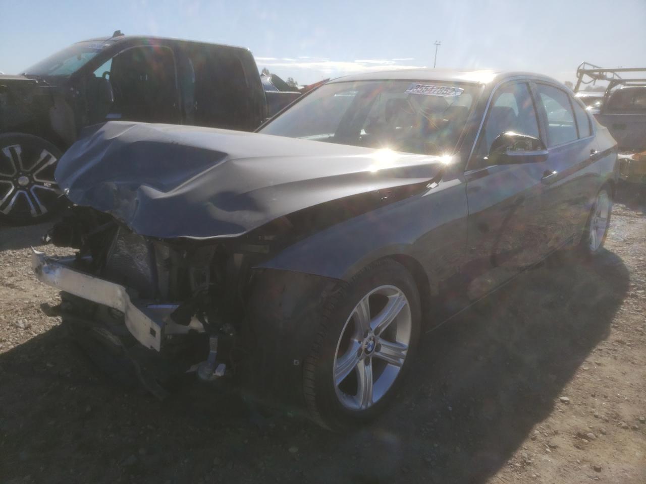 Photo 2 from auction – 2015 BMW 328 I with VIN WBA3A5G53FNP35122