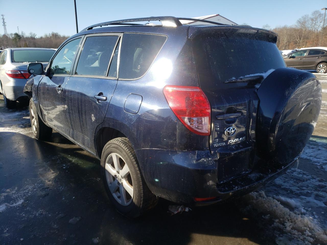 Photo 3 from auction – 2006 TOYOTA RAV4 LIMIT with VIN JTMBD31V066018707
