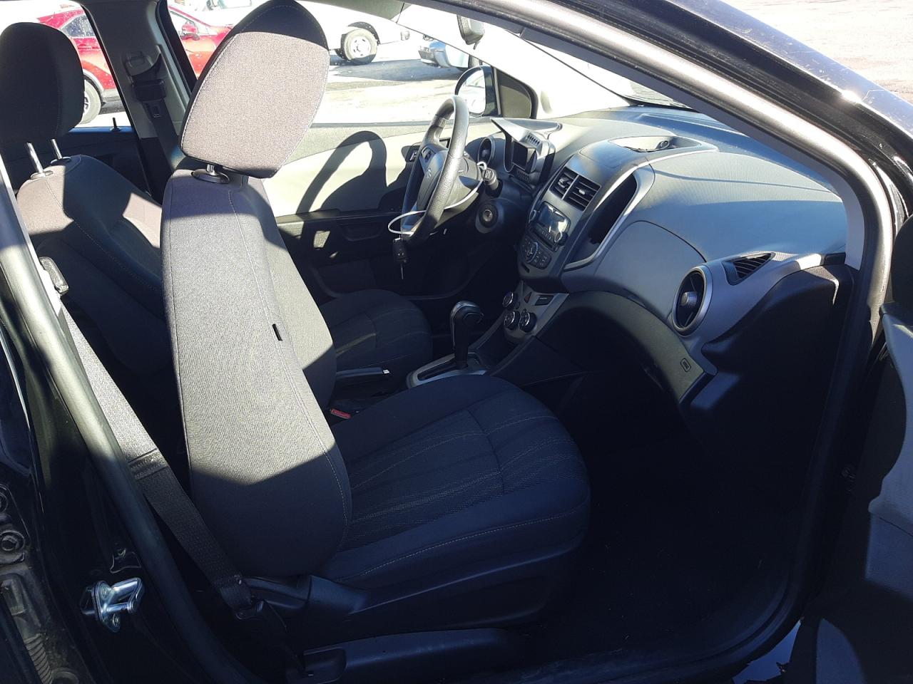 Photo 5 from auction – 2012 CHEVROLET SONIC LT with VIN 1G1JC6SH8C4160148