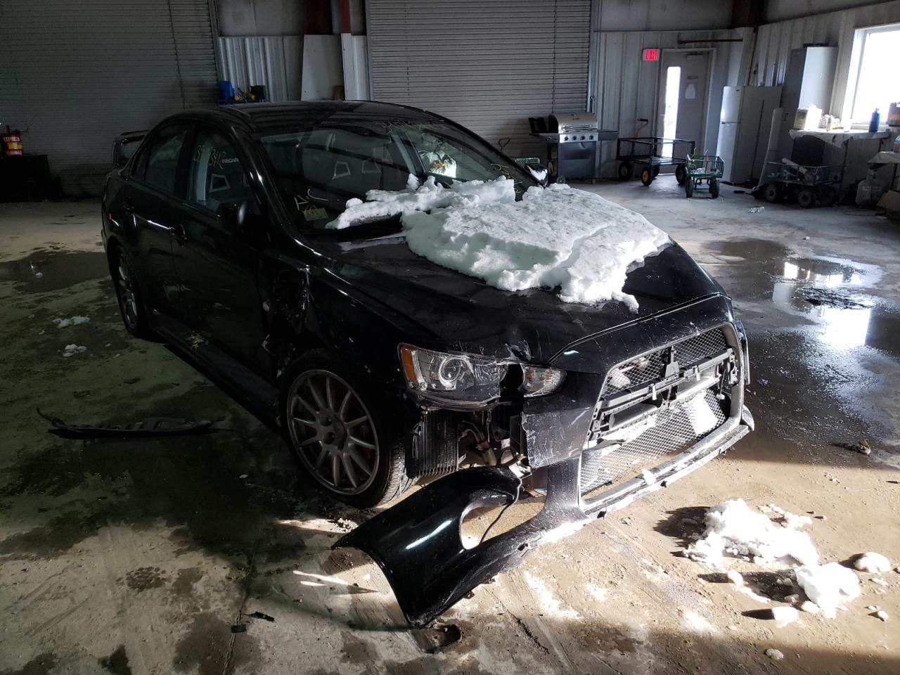 Photo 1 from auction – 2014 MITSUBISHI LANCER EVO with VIN JA32W8FV0EU025052