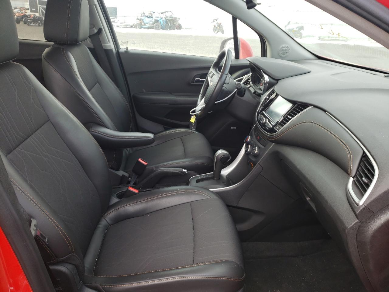 Photo 5 from auction – 2017 CHEVROLET TRAX 1LT with VIN 3GNCJPSB0HL204174