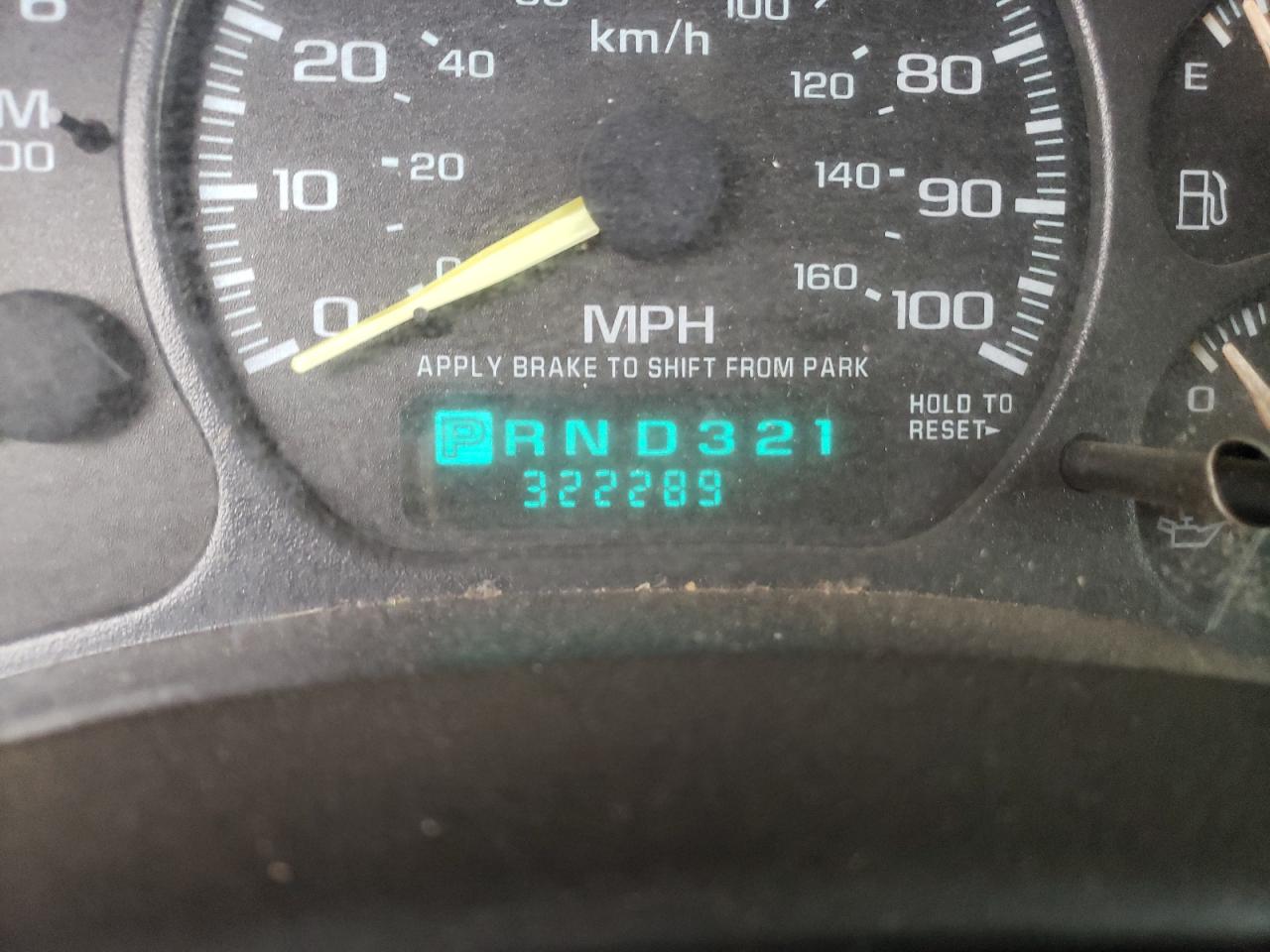 Photo 8 from auction – 2001 CHEVROLET SILVERADO with VIN 1GCEC19V31Z190892