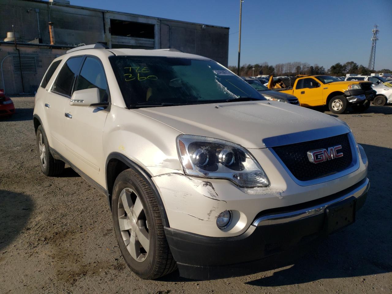 GMC ACADIA SLT 2011 with VIN 1GKKVRED7BJ395919 - Photo from auction
