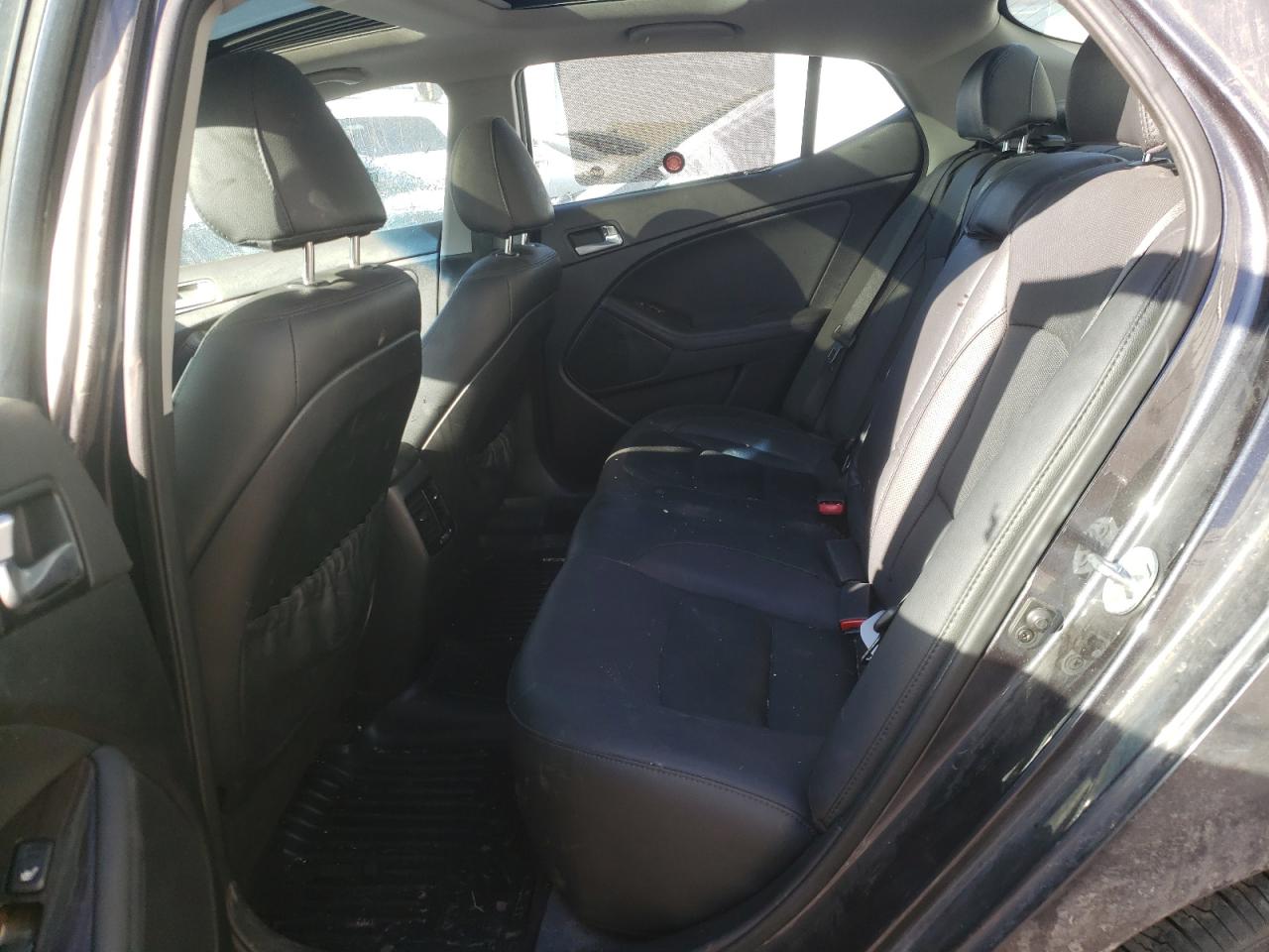 Photo 6 from auction – 2015 KIA OPTIMA EX with VIN 5XXGN4A71FG508133