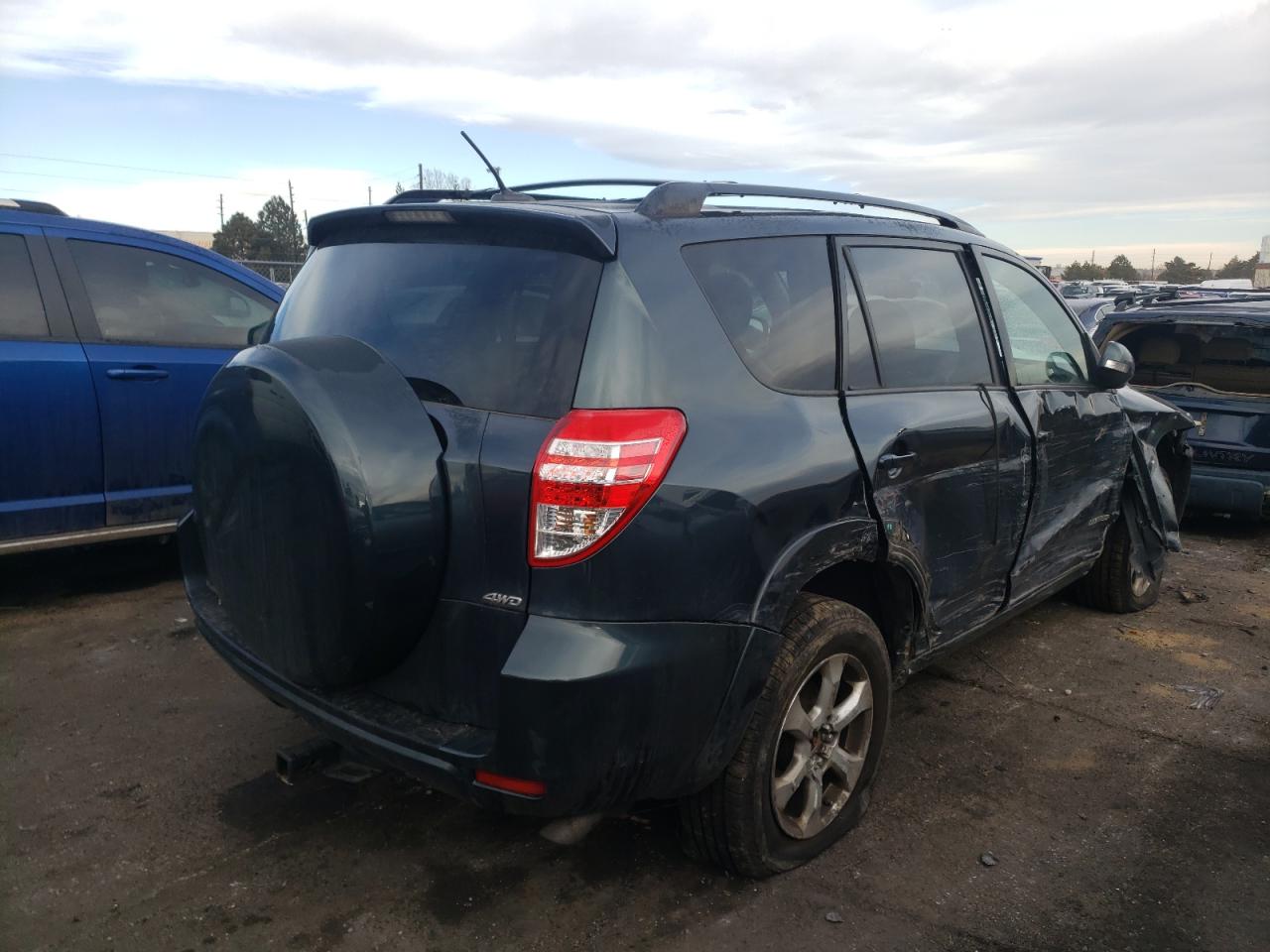 Photo 4 from auction – 2010 TOYOTA RAV4 LIMIT with VIN JTMDK4DV8A5092519