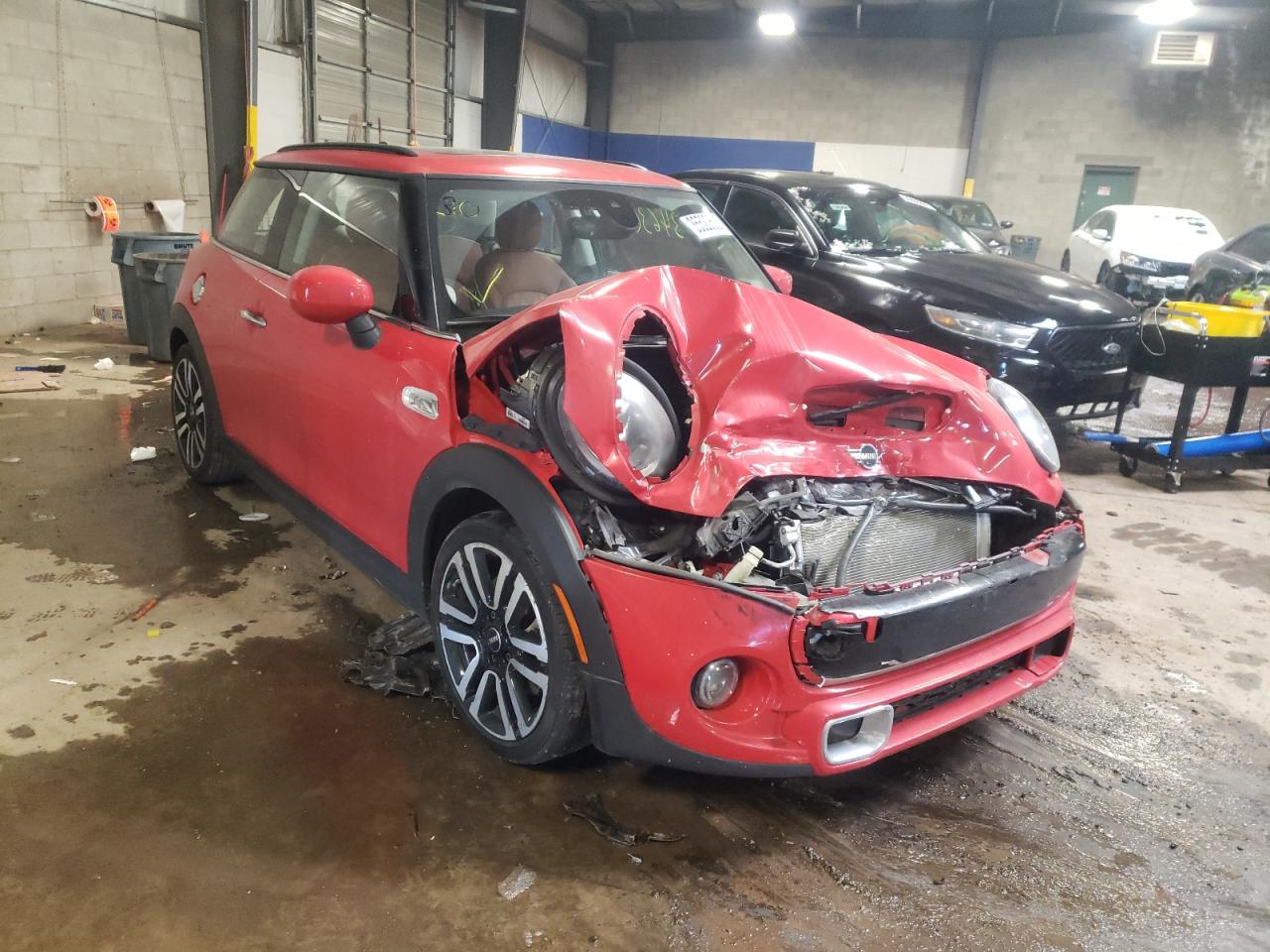 MINI COOPER S 2020 with VIN WMWXR5C01L2M66085 - Photo from auction