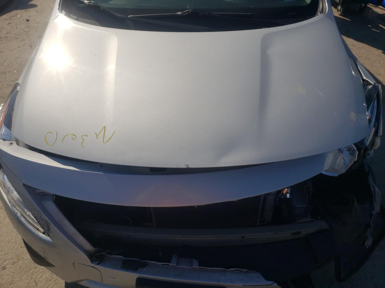 Photo 7 from auction – 2019 NISSAN VERSA S with VIN 3N1CN7AP9KL858997
