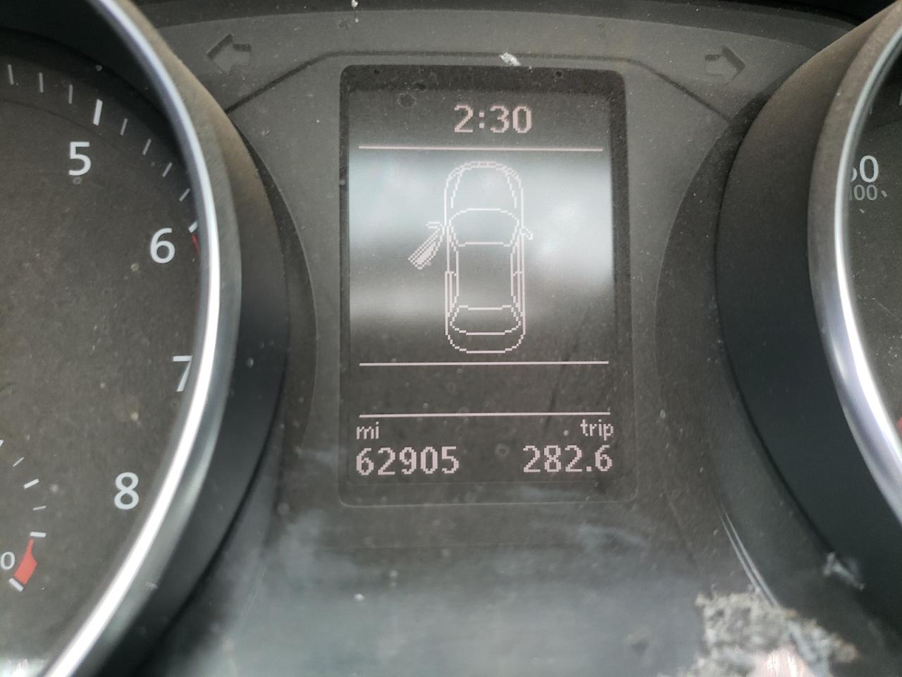 Photo 8 from auction – 2018 VOLKSWAGEN PASSAT S with VIN 1VWAA7A30JC026985