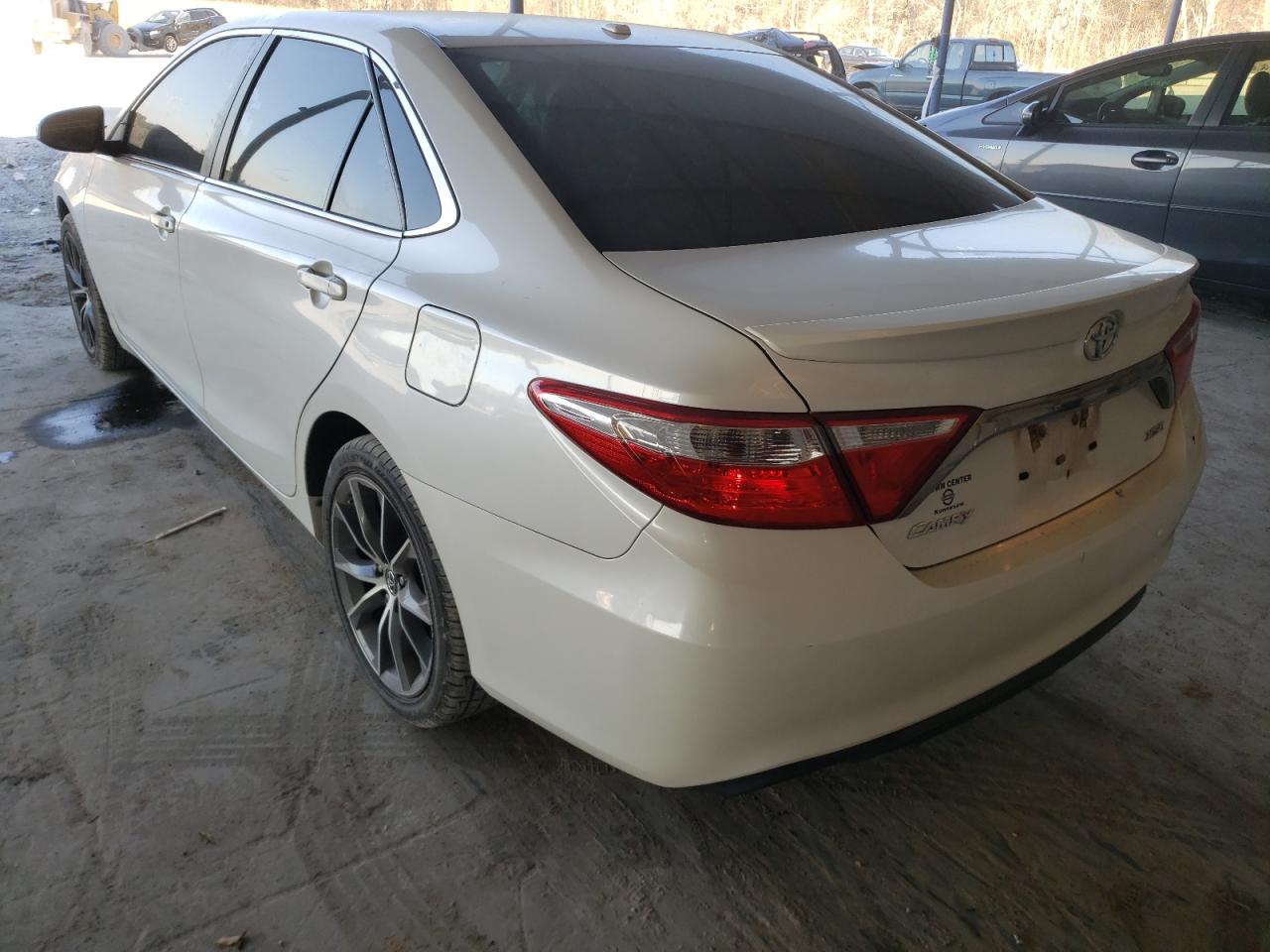 Photo 3 from auction – 2016 TOYOTA CAMRY LE with VIN 4T1BF1FK9GU560488