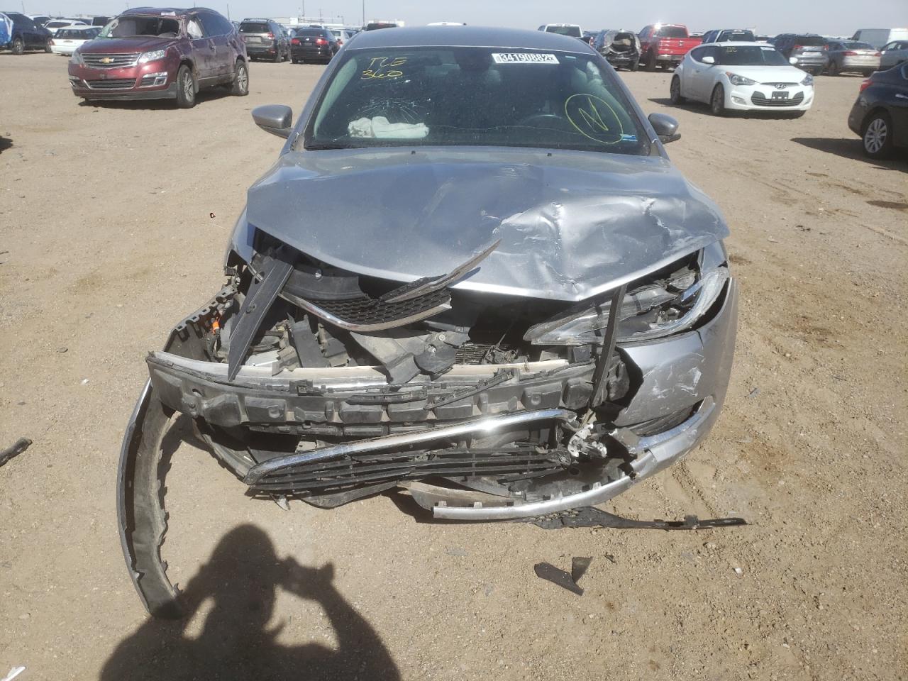 Photo 9 from auction – 2015 CHRYSLER 200 LIMITE with VIN 1C3CCCAB1FN702804