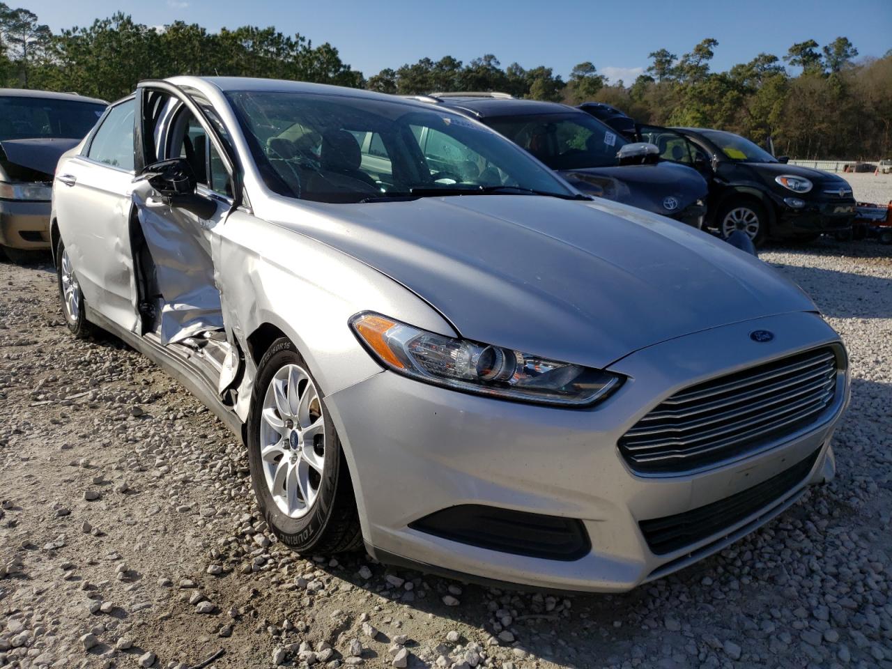 FORD FUSION S 2015 with VIN 1FA6P0G74F5115310 - Photo from auction