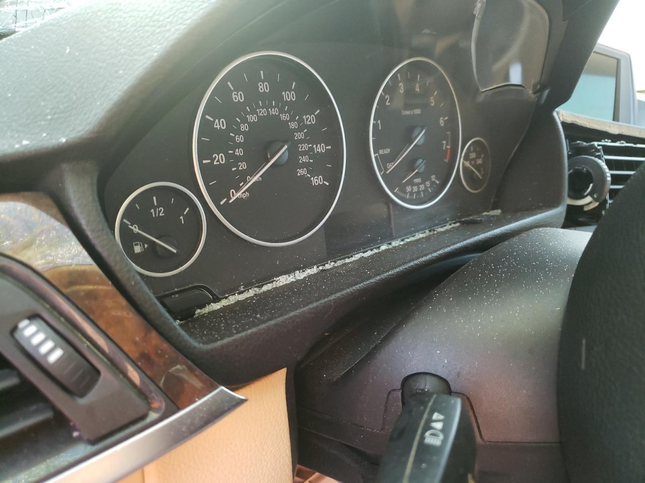 Фото 8 с аукциона – 2015 BMW 320 I с VIN WBA3B1C58FK140893