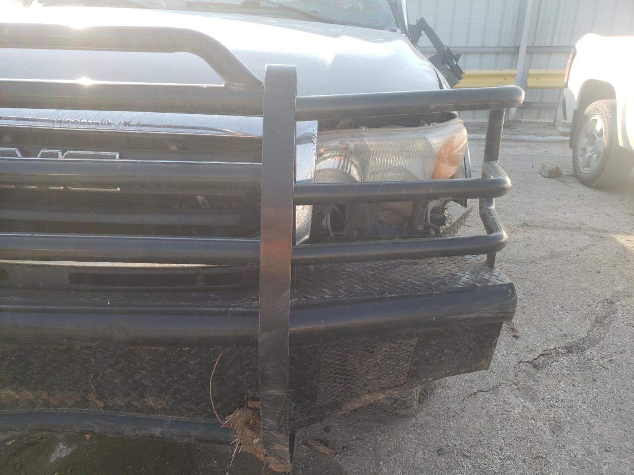 Photo 9 from auction – 2004 GMC SIERRA K25 with VIN 1GTHK24254E392793