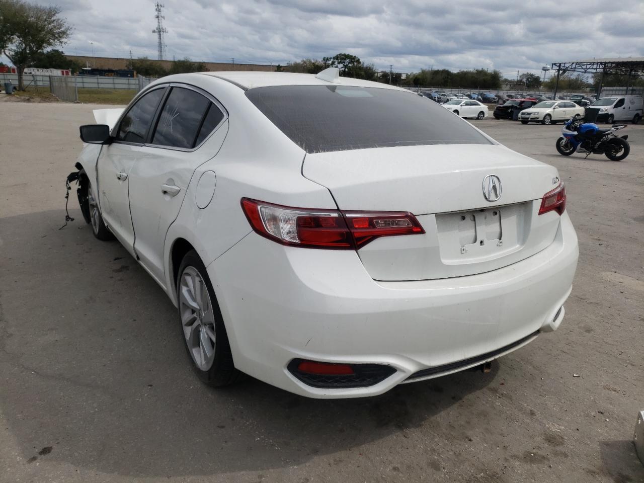 Photo 3 from auction – 2017 ACURA ILX BASE W with VIN 19UDE2F33HA011016