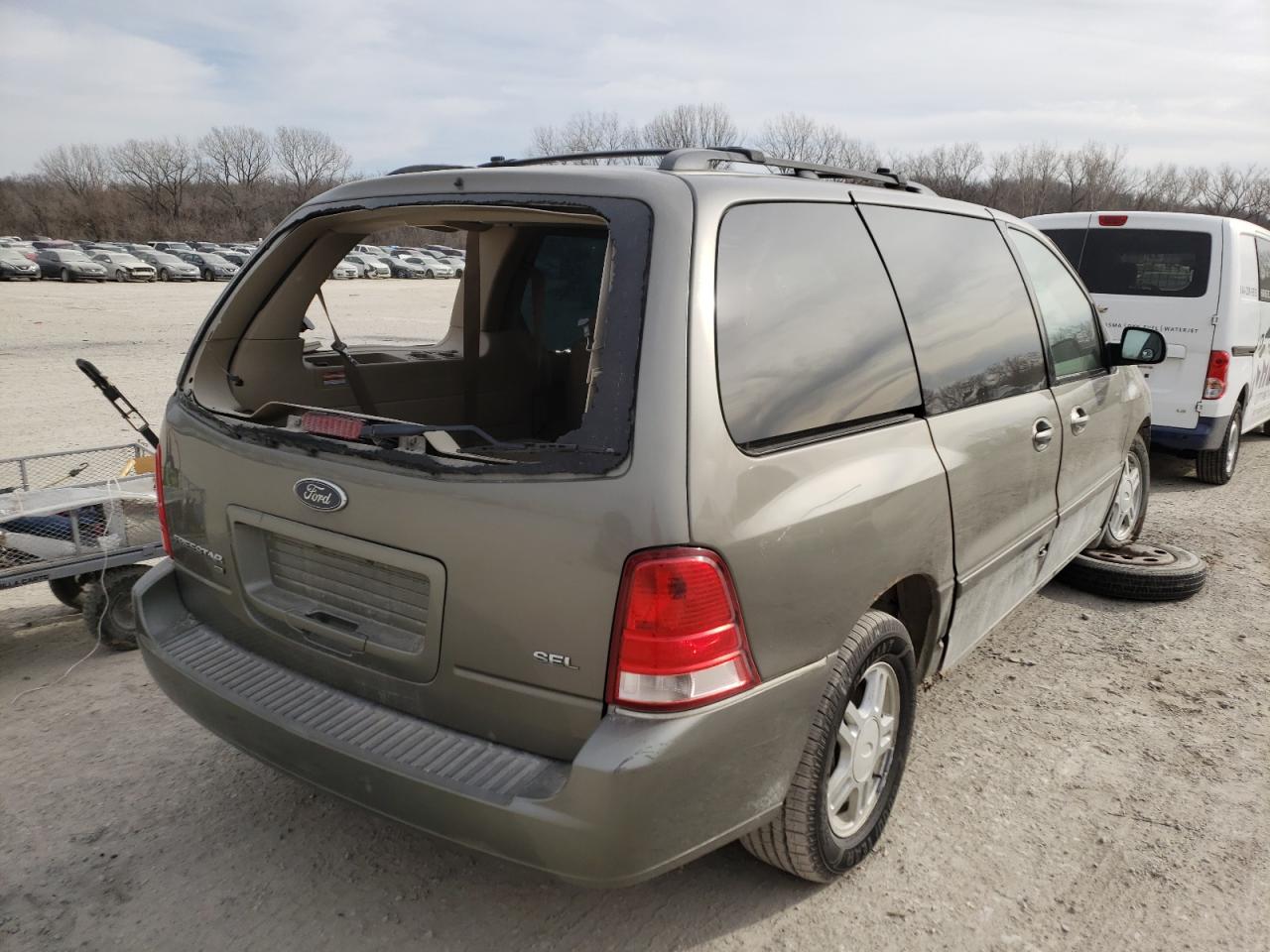 Photo 4 from auction – 2004 FORD FREESTAR S with VIN 2FMZA52264BA96295