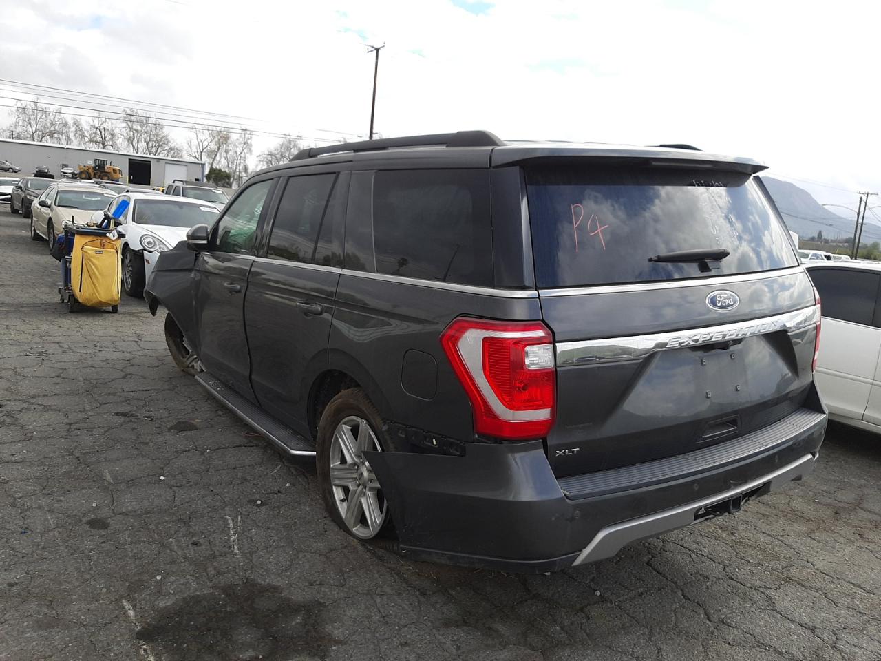 Photo 3 from auction – 2018 FORD EXPEDITION with VIN 1FMJU1HT0JEA18320