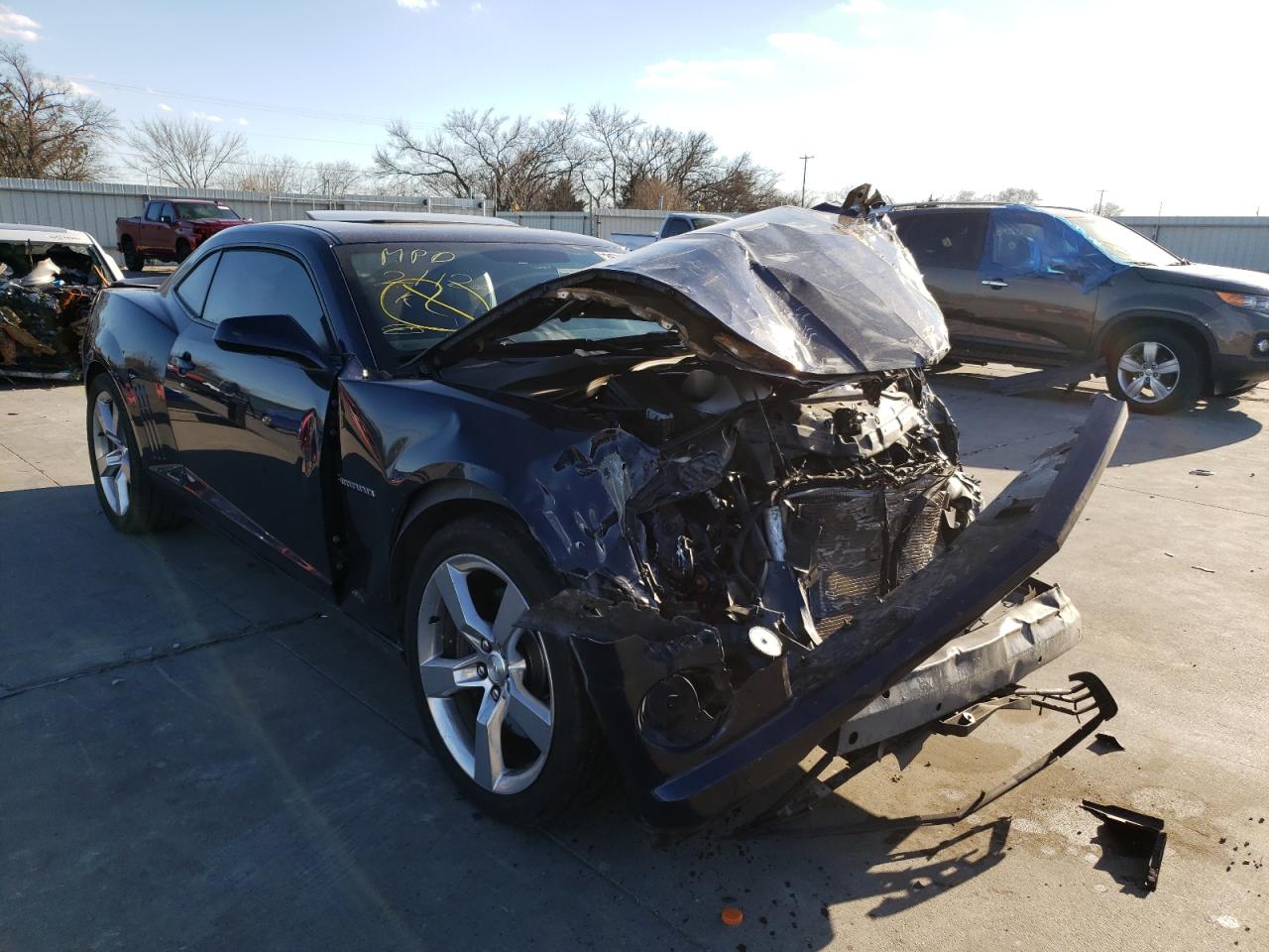 CHEVROLET CAMARO 2SS 2011 with VIN 2G1FK1EJ8B9186688 - Photo from auction
