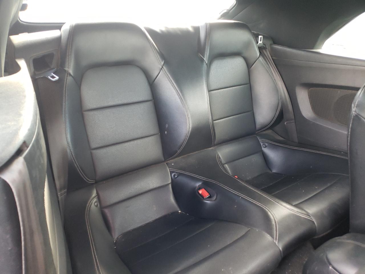 Photo 6 from auction – 2018 FORD MUSTANG with VIN 1FATP8UH0J5110953