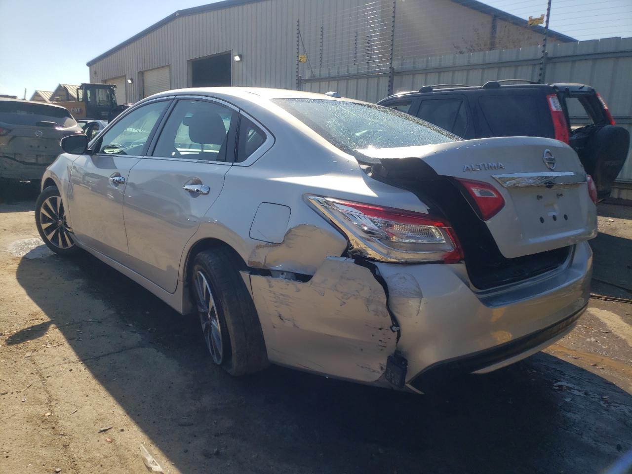 Photo 3 from auction – 2017 NISSAN ALTIMA 2.5 with VIN 1N4AL3AP2HC284529